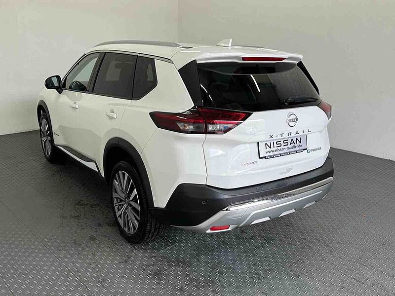 Nissan X-Trail e-Power e-4ORCE Tekna+ Plus 5 Sitzer 20'