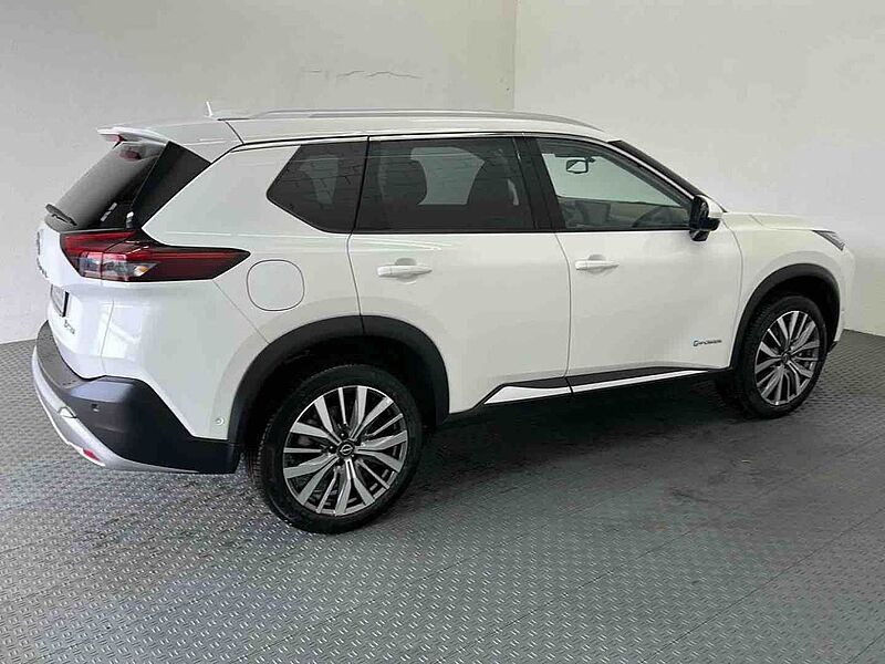 Nissan X-Trail e-Power e-4ORCE Tekna+ Plus 5 Sitzer 20'