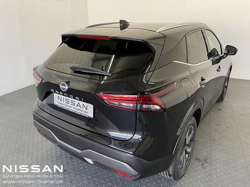 Nissan Qashqai 1.3 DIG-T N-Connecta Aut. Wint. Busin. De.