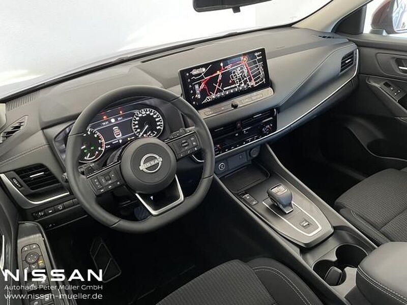 Nissan Qashqai 1.3 DIG-T MHEV Acenta Xtronic Navi Winter