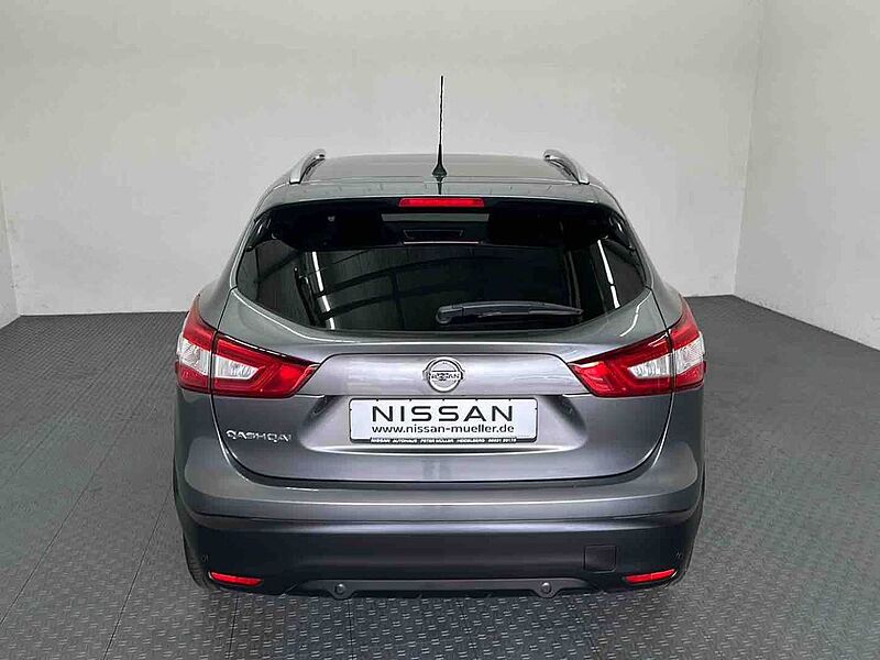 Nissan Qashqai 1.2DIG-T 6MT 4x2 N-Vision PGD FS