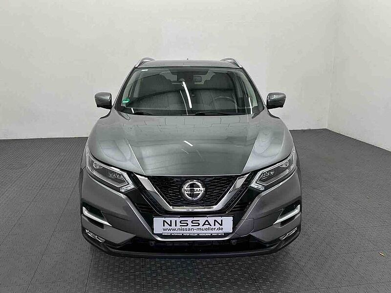 Nissan Qashqai 1.3DIG-T DCT Tekna BOSE 19'' Automatik