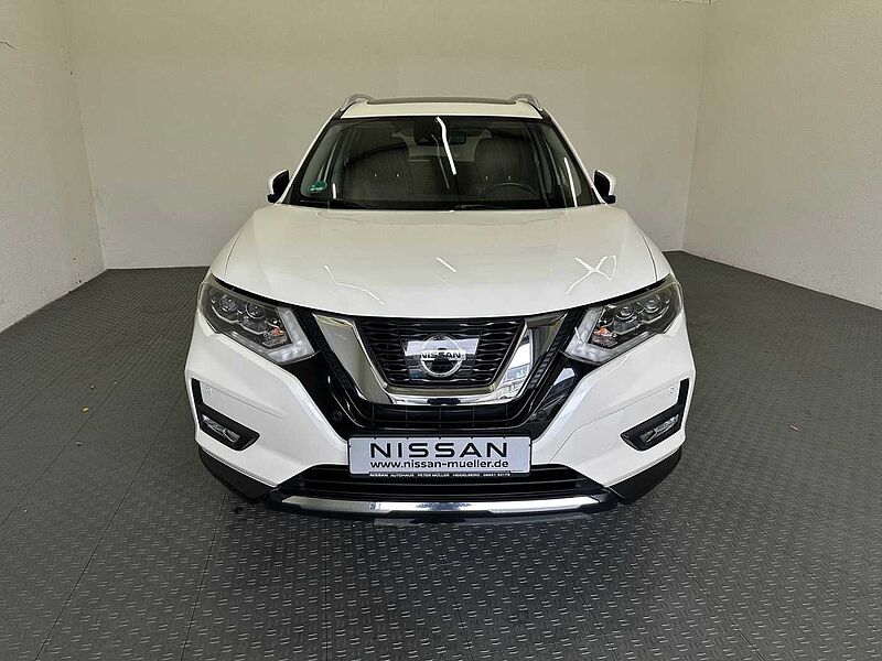 Nissan X-Trail T32C Tekna 1.6 DIG-T 6MT 4x2 5 Sitze PGD