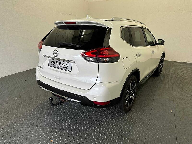 Nissan X-Trail T32C Tekna 1.6 DIG-T 6MT 4x2 5 Sitze PGD