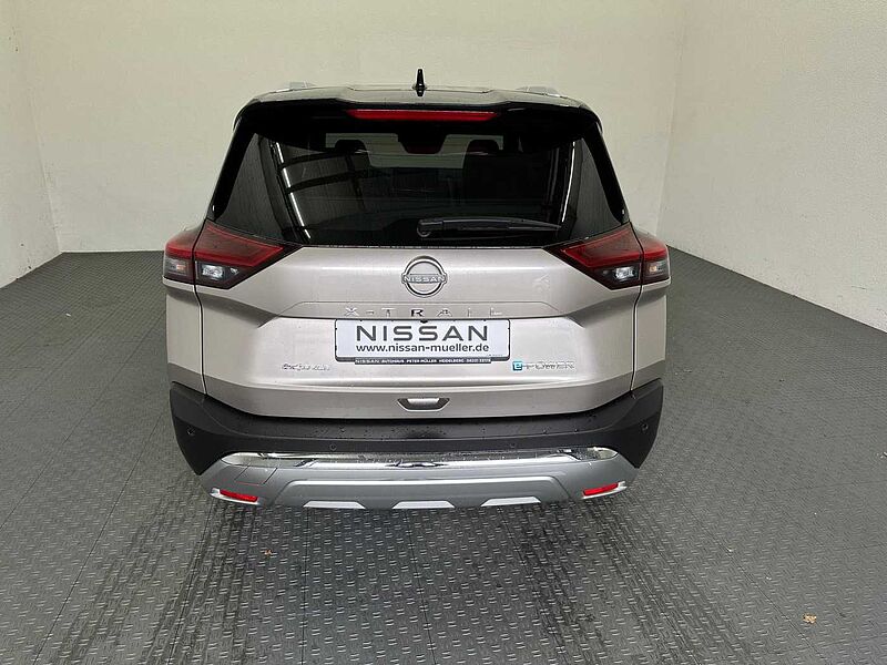 Nissan X-Trail 1.5 VC-T e-4ORCE 213PS 4x4 Tekna+ 5Sitze